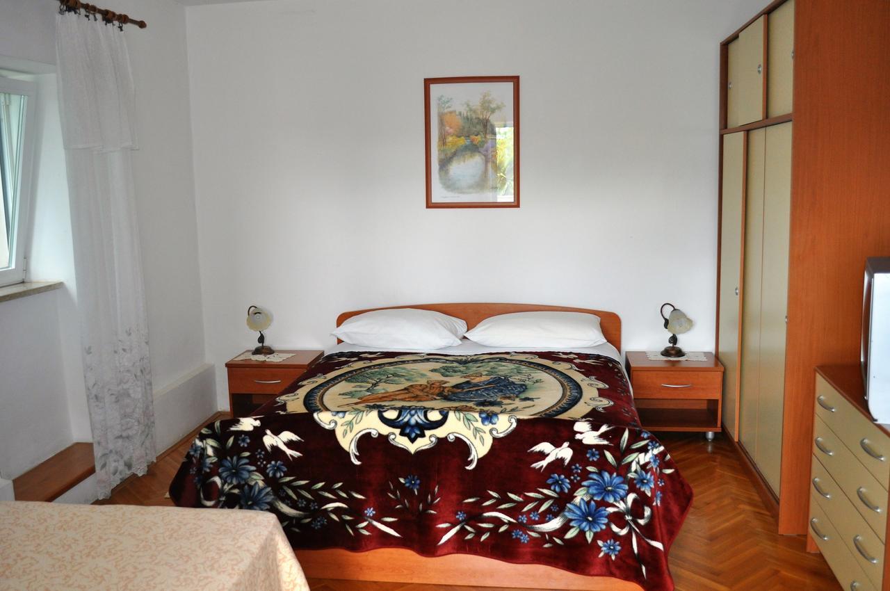 Tri Srca Apartments & Rooms フンタナ エクステリア 写真