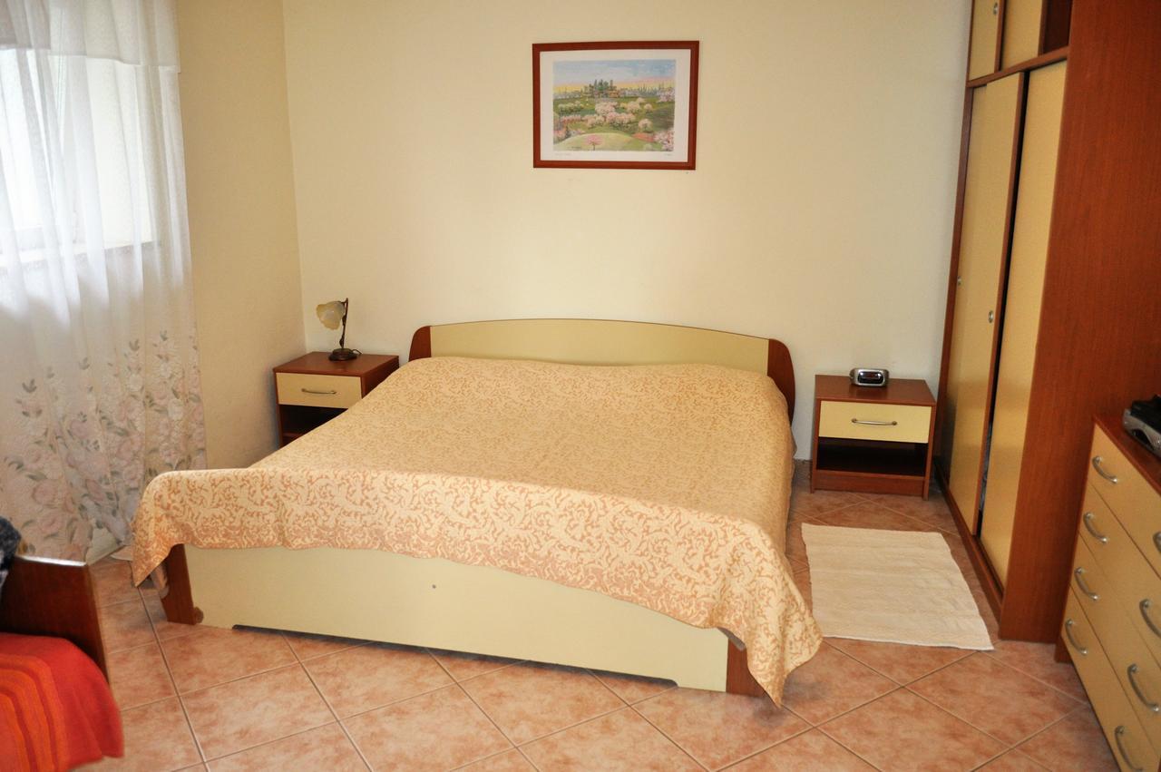 Tri Srca Apartments & Rooms フンタナ エクステリア 写真